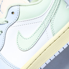 纯原 Air Jordan 1 Low AJ1 乔1淡蓝拼色 低帮文化休闲板鞋 DC0774-108 # 纯原 Air Jordan 1 Low AJ1 乔1淡蓝拼色 低帮文化休闲板鞋 DC0774-108 #