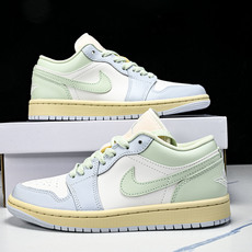 纯原 Air Jordan 1 Low AJ1 乔1淡蓝拼色 低帮文化休闲板鞋 DC0774-108 # 纯原 Air Jordan 1 Low AJ1 乔1淡蓝拼色 低帮文化休闲板鞋 DC0774-108 #