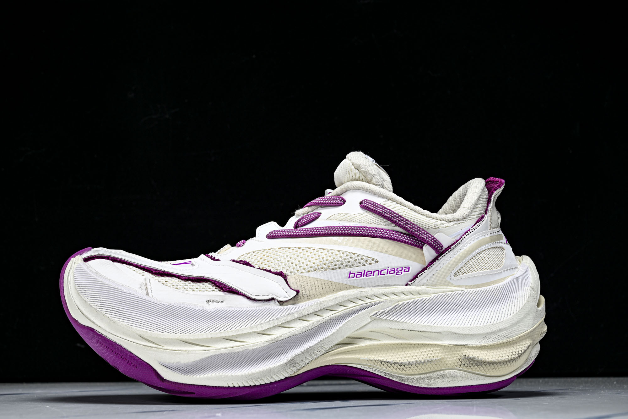 纯原 Balenciaga Jet 巴黎世家压纹印花圆头厚底低帮老爹鞋 WMRTN9150 #YZ001
