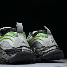纯原 Balenciaga Triple S 2 官方同步 巴黎世家 潮流跑鞋灰绿 WTRS2-1133 纯原 Balenciaga Triple S 2 官方同步 巴黎世家 潮流跑鞋灰绿 WTRS2-1133