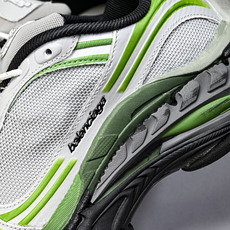 纯原 Balenciaga Triple S 2 官方同步 巴黎世家 潮流跑鞋灰绿 WTRS2-1133 纯原 Balenciaga Triple S 2 官方同步 巴黎世家 潮流跑鞋灰绿 WTRS2-1133