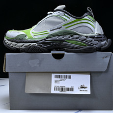 纯原 Balenciaga Triple S 2 官方同步 巴黎世家 潮流跑鞋灰绿 WTRS2-1133 纯原 Balenciaga Triple S 2 官方同步 巴黎世家 潮流跑鞋灰绿 WTRS2-1133