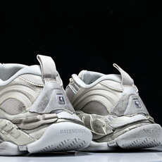 纯原 Balenciaga Triple S 2 官方同步 巴黎世家 潮流跑鞋米色 WTRS2 9191 纯原 Balenciaga Triple S 2 官方同步 巴黎世家 潮流跑鞋米色 WTRS2 9191