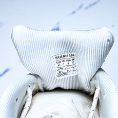 纯原 Balenciaga Triple S 2 官方同步 巴黎世家 潮流跑鞋米色 WTRS2 9191 纯原 Balenciaga Triple S 2 官方同步 巴黎世家 潮流跑鞋米色 WTRS2 9191