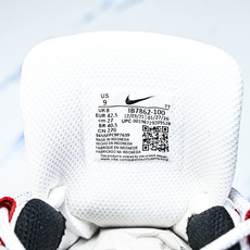 纯原 Nike Air Max 95 复古减震气垫跑鞋IB7862-100 #YZ001-1原版1:1 纯原 Nike Air Max 95 复古减震气垫跑鞋IB7862-100 #YZ001-1原版1:1