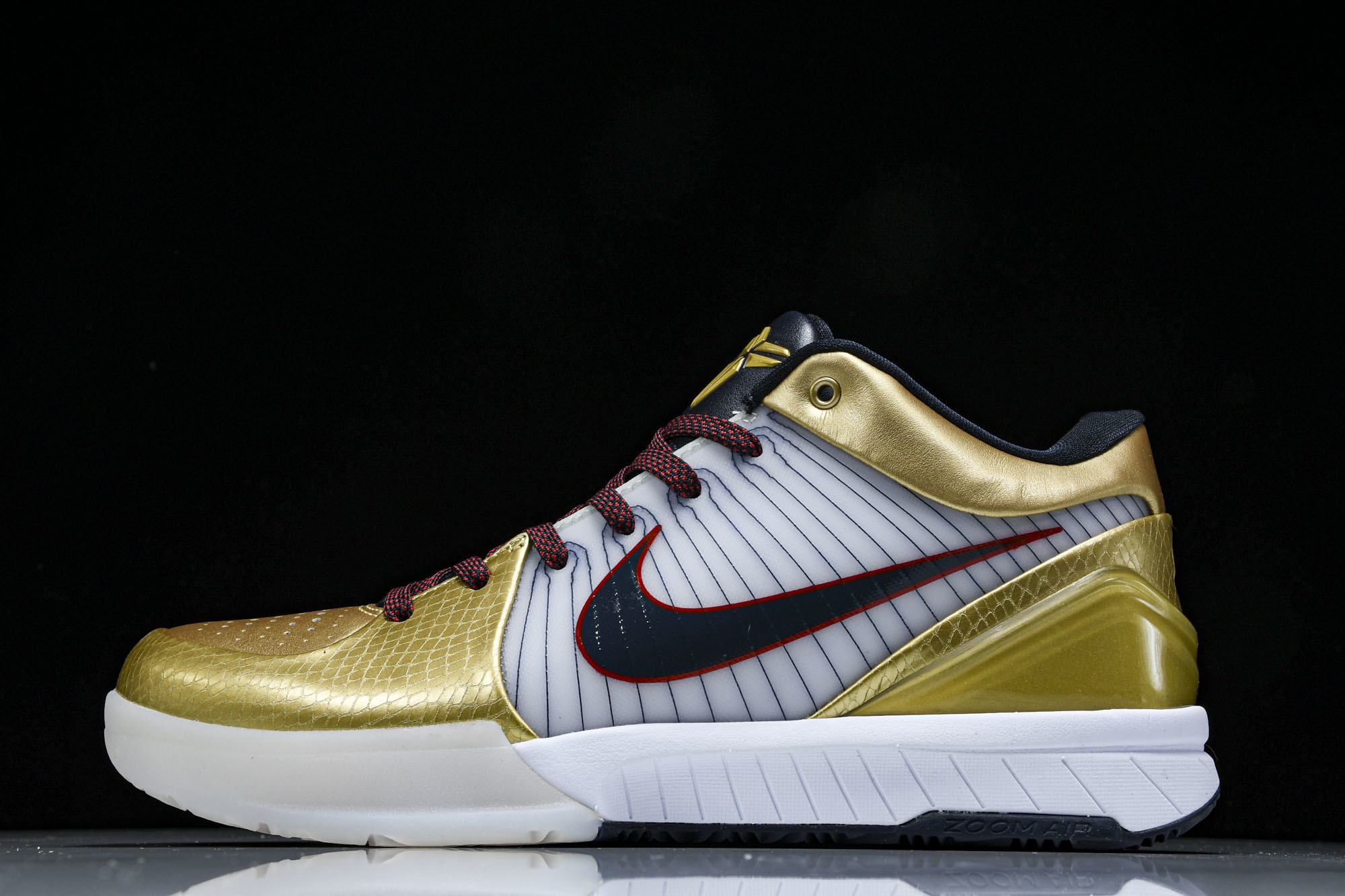 纯原NK Zoom Kobe 4 Protro“Gold Medal”白黑金 FQ3544-100 #Y