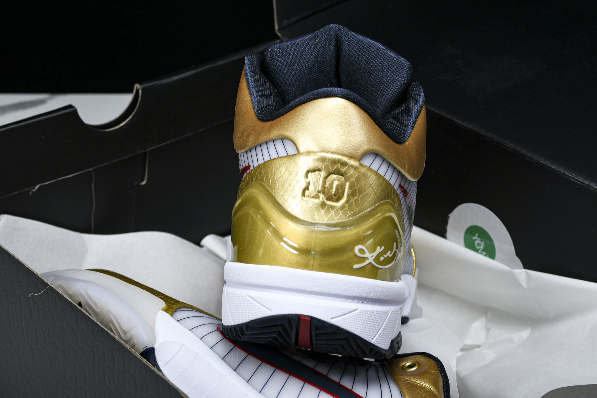 纯原NK Zoom Kobe 4 Protro“Gold Medal”白黑金 FQ3544-100 #Y