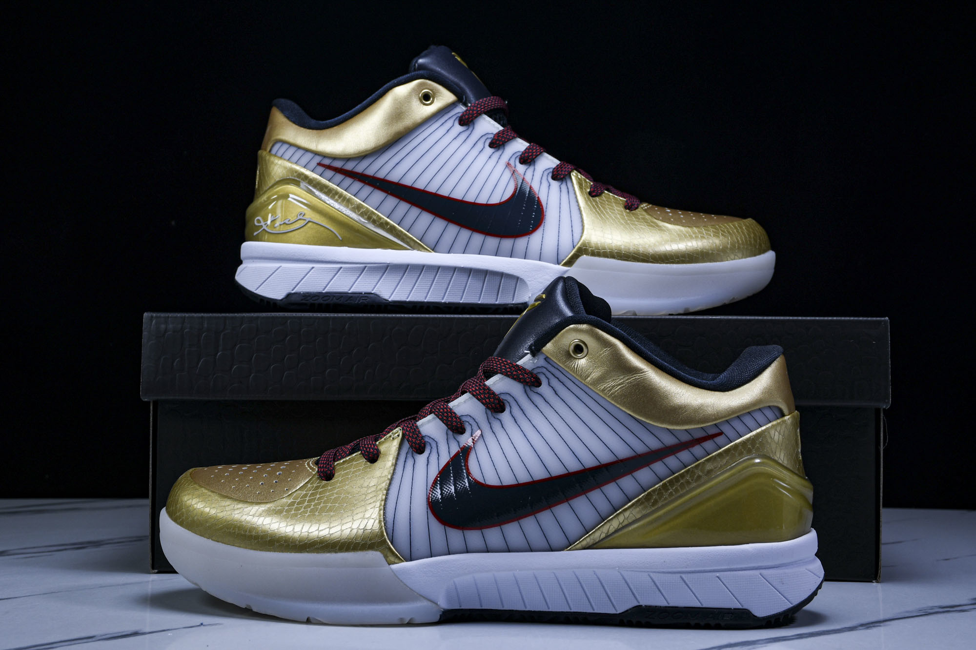 纯原NK Zoom Kobe 4 Protro“Gold Medal”白黑金 FQ3544-100 #Y