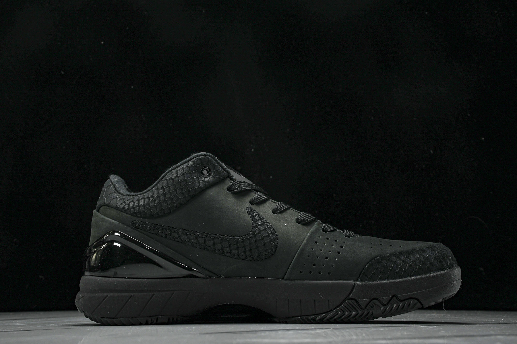 纯原NK Kobe 4 Protro“Black Mamba”黑曼巴 FQ3544-001 #YZ015