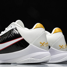 纯原Nk Kobe 5 Protro Bruce Lee Alternate 李小龙 白黑 CD4991 纯原Nk Kobe 5 Protro Bruce Lee Alternate 李小龙 白黑 CD4991