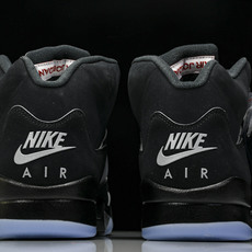 纯原Air Jordan 5 Retro OG Black Metallic Reimagined 黑灰 纯原Air Jordan 5 Retro OG Black Metallic Reimagined 黑灰