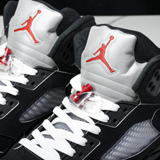 纯原Air Jordan 5 Retro OG Black Metallic Reimagined 黑灰 纯原Air Jordan 5 Retro OG Black Metallic Reimagined 黑灰