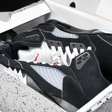 纯原Air Jordan 5 Retro OG Black Metallic Reimagined 黑灰 纯原Air Jordan 5 Retro OG Black Metallic Reimagined 黑灰