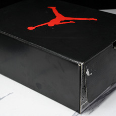 纯原Air Jordan 5 “Black Metallic Reimagined”复刻黑银色 HF39 纯原Air Jordan 5 “Black Metallic Reimagined”复刻黑银色 HF39