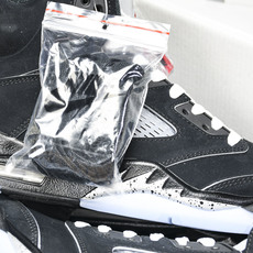 纯原Air Jordan 5 “Black Metallic Reimagined”复刻黑银色 HF39 纯原Air Jordan 5 “Black Metallic Reimagined”复刻黑银色 HF39