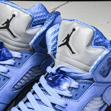 纯原 Air Jordan 5 Retro _University Blue_ AJ5 乔5北卡蓝 DV 纯原 Air Jordan 5 Retro _University Blue_ AJ5 乔5北卡蓝 DV