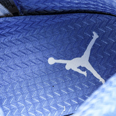 纯原 Air Jordan 5 Retro _University Blue_ AJ5 乔5北卡蓝 DV 纯原 Air Jordan 5 Retro _University Blue_ AJ5 乔5北卡蓝 DV