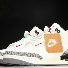 纯原Air Jordan 3“White Cement Teimagined”白水泥 1988版复刻做旧 纯原Air Jordan 3“White Cement Teimagined”白水泥 1988版复刻做旧
