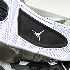 纯原Air Jordan 4 _Fear_ AJ4 乔4恐惧套装 复刻篮球鞋 FQ8138-002 #Y 纯原Air Jordan 4 _Fear_ AJ4 乔4恐惧套装 复刻篮球鞋 FQ8138-002 #Y