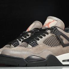 纯原Air Jordan 4 Haze AJ4 黑棕 麂皮 小TS 雾霾咖啡摩卡 DB0732-200 纯原Air Jordan 4 Haze AJ4 黑棕 麂皮 小TS 雾霾咖啡摩卡 DB0732-200