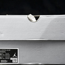纯原Air Jordan 4 Retro OG SP Undefeated 军绿 IB1519-200 纯原Air Jordan 4 Retro OG SP Undefeated 军绿 IB1519-200