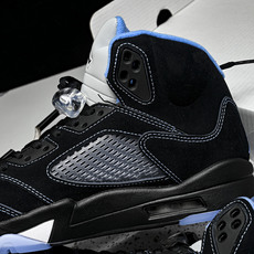 纯原Air Jordan 5 Retro _Black University Blue_ AJ5 乔5大 纯原Air Jordan 5 Retro _Black University Blue_ AJ5 乔5大