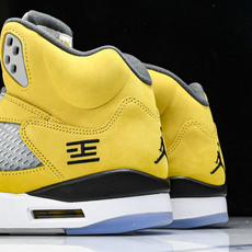 纯原Air Jordan 5 Retro _Tokyo_ AJ5 乔5东京限定 头层篮球鞋 IO3372 纯原Air Jordan 5 Retro _Tokyo_ AJ5 乔5东京限定 头层篮球鞋 IO3372