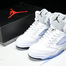 纯原Air Jordan 5 Retro _White Metallic_ AJ5 乔5白银 HQ797 纯原Air Jordan 5 Retro _White Metallic_ AJ5 乔5白银 HQ797