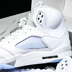 纯原Air Jordan 5 Retro _White Metallic_ AJ5 乔5白银 HQ797 纯原Air Jordan 5 Retro _White Metallic_ AJ5 乔5白银 HQ797