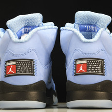 纯原Air Jordan 5 “UNC_ 蓝黑 DV1310-401 #YZ015✦原楦原纸板 客供原厂 纯原Air Jordan 5 “UNC_ 蓝黑 DV1310-401 #YZ015✦原楦原纸板 客供原厂