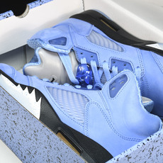 纯原Air Jordan 5 “UNC_ 蓝黑 DV1310-401 #YZ015✦原楦原纸板 客供原厂 纯原Air Jordan 5 “UNC_ 蓝黑 DV1310-401 #YZ015✦原楦原纸板 客供原厂