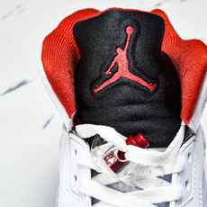 纯原Maniére x Air Jordan 5 Retro OG AM 篮球鞋 HQ7978-101 纯原Maniére x Air Jordan 5 Retro OG AM 篮球鞋 HQ7978-101