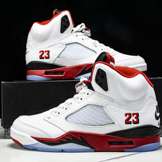 纯原Maniére x Air Jordan 5 Retro OG AM 篮球鞋 HQ7978-101 纯原Maniére x Air Jordan 5 Retro OG AM 篮球鞋 HQ7978-101