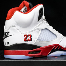 纯原Maniére x Air Jordan 5 Retro OG AM 篮球鞋 HQ7978-101 纯原Maniére x Air Jordan 5 Retro OG AM 篮球鞋 HQ7978-101