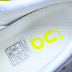 纯原 On昂跑 Cloud X4 舒适透气支撑 训练跑步鞋2026新品3ME #YZ014市场最高版 区 纯原 On昂跑 Cloud X4 舒适透气支撑 训练跑步鞋2026新品3ME #YZ014市场最高版 区