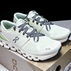 纯原 On昂跑 Cloud X4 舒适透气支撑 训练跑步鞋2026新品3WE #YZ014市场最高版 区 纯原 On昂跑 Cloud X4 舒适透气支撑 训练跑步鞋2026新品3WE #YZ014市场最高版 区