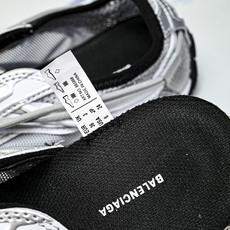 纯原 Balenciaga Radar Slip-On 巴黎世家 圆头系带生活休闲鞋WSTBL 1119 纯原 Balenciaga Radar Slip-On 巴黎世家 圆头系带生活休闲鞋WSTBL 1119