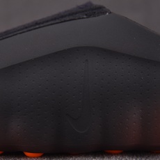 NK Mind 001 Flyknit Slide Bronze Eclipse Total Orang NK Mind 001 Flyknit Slide Bronze Eclipse Total Orang