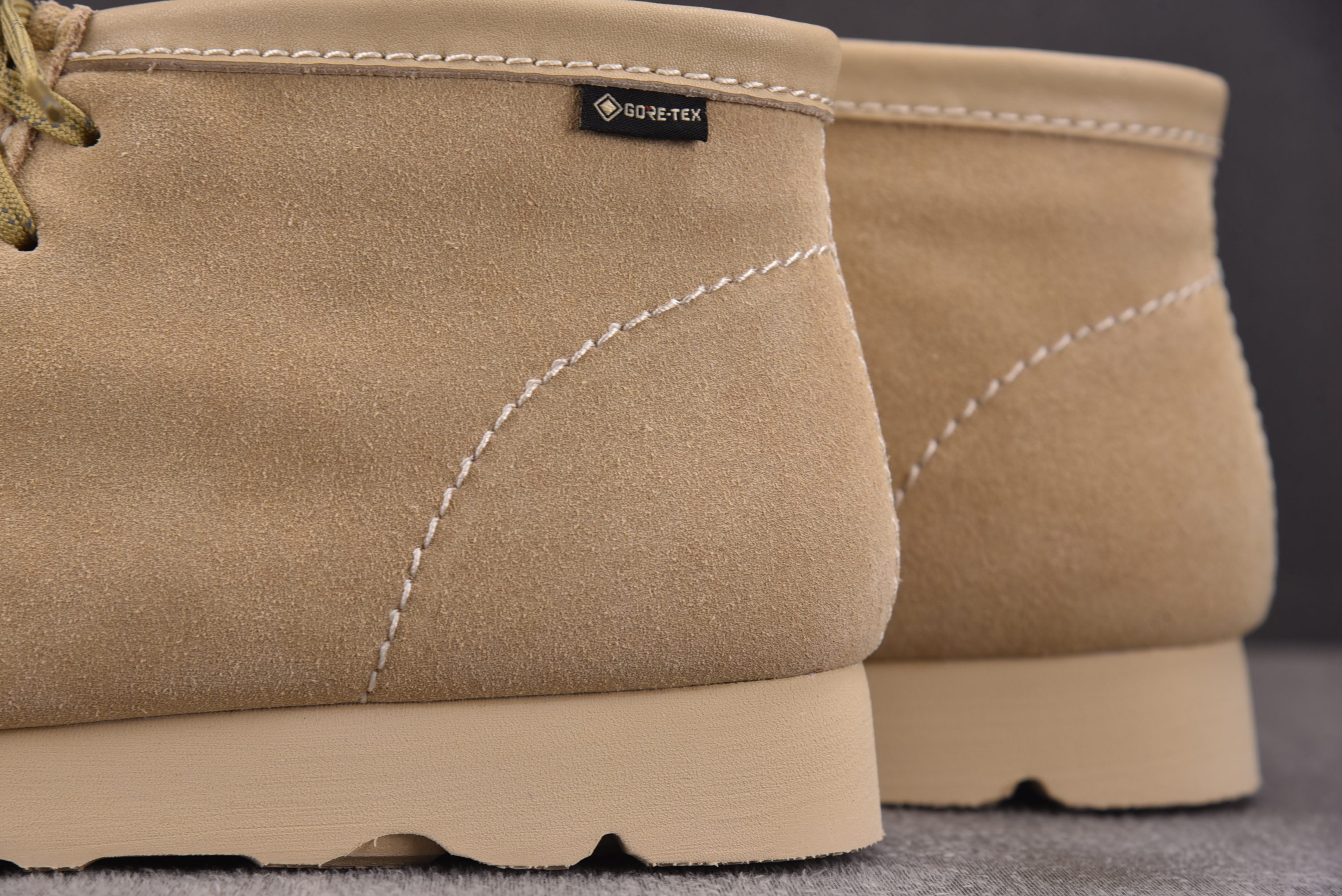 CLARK Wallabee 沙色 #YZ02236-46