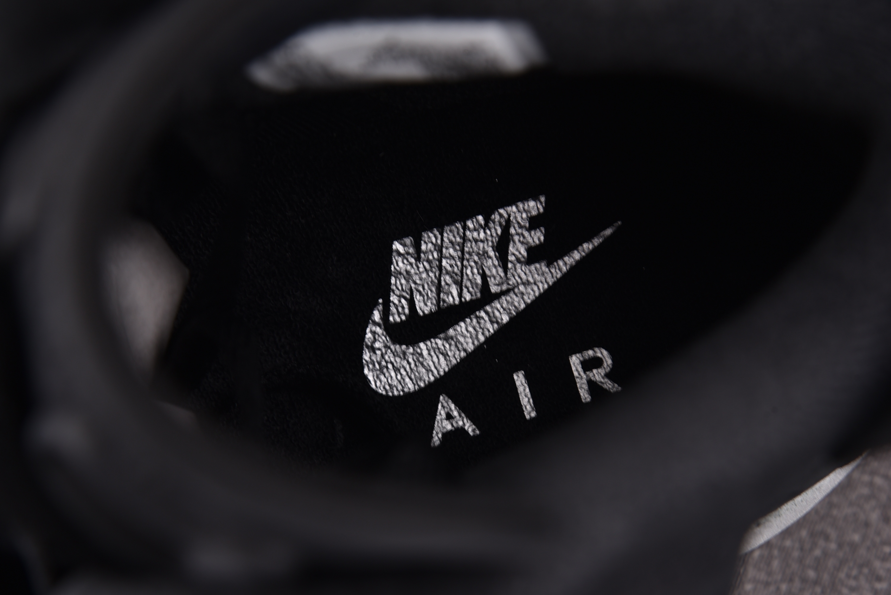 Air Jordan 6 Retro Cap and Gown 黑色 IR2266-010  #YZ01