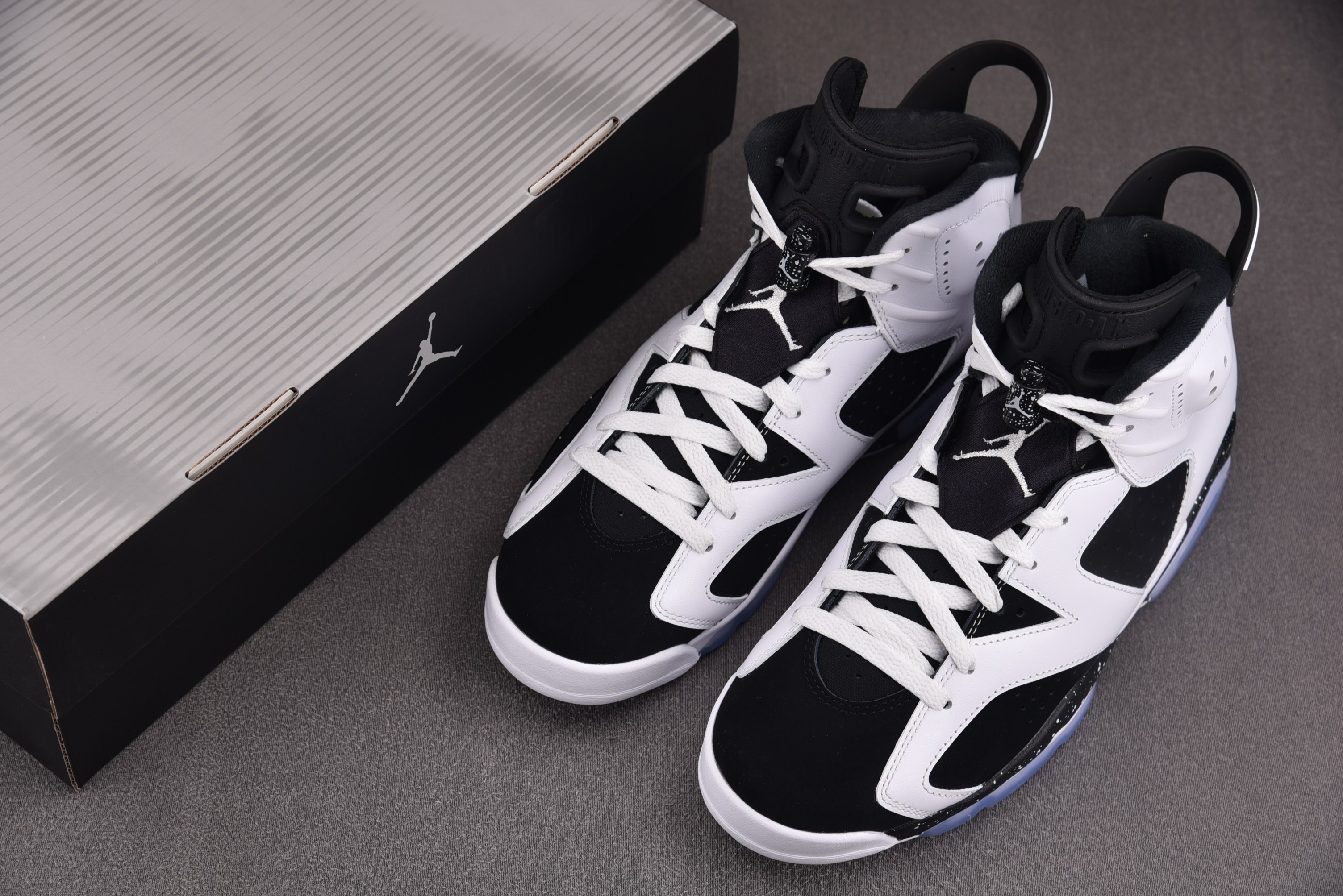 Air Jordan 6 Retro Oreo (2026) 白黑 CT8529-108  #YZ015