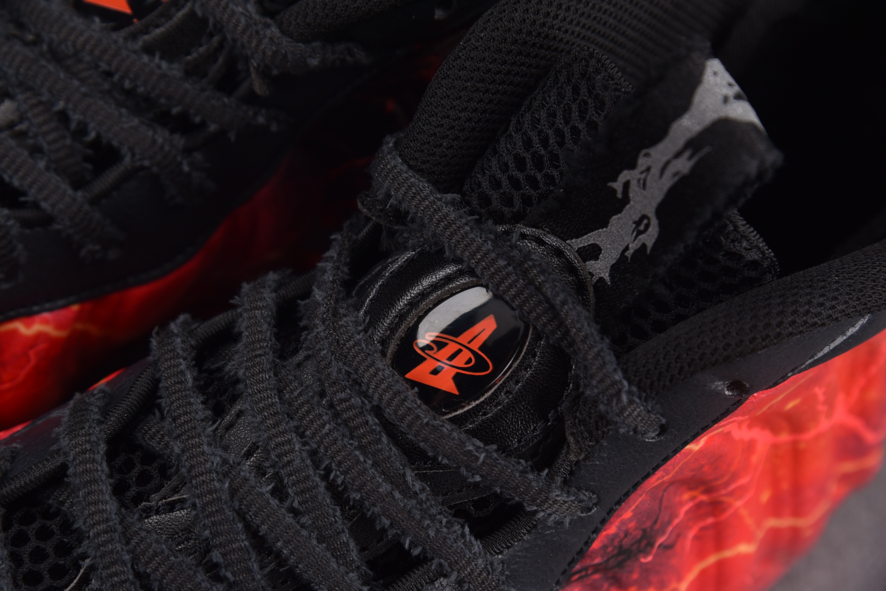 NK Air Foamposite One Stranger Things 怪奇物语喷泡 IR7336-