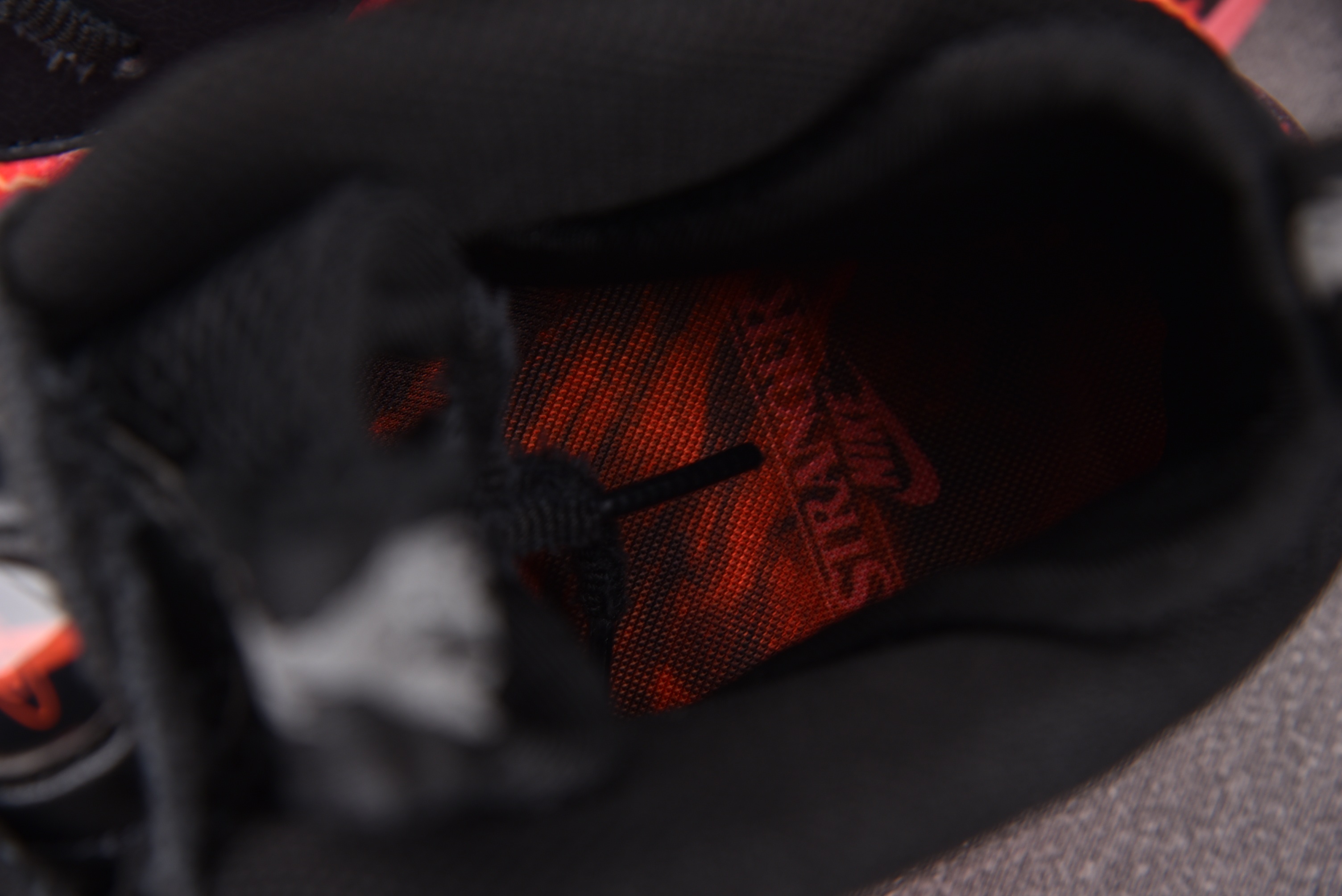 NK Air Foamposite One Stranger Things 怪奇物语喷泡 IR7336-