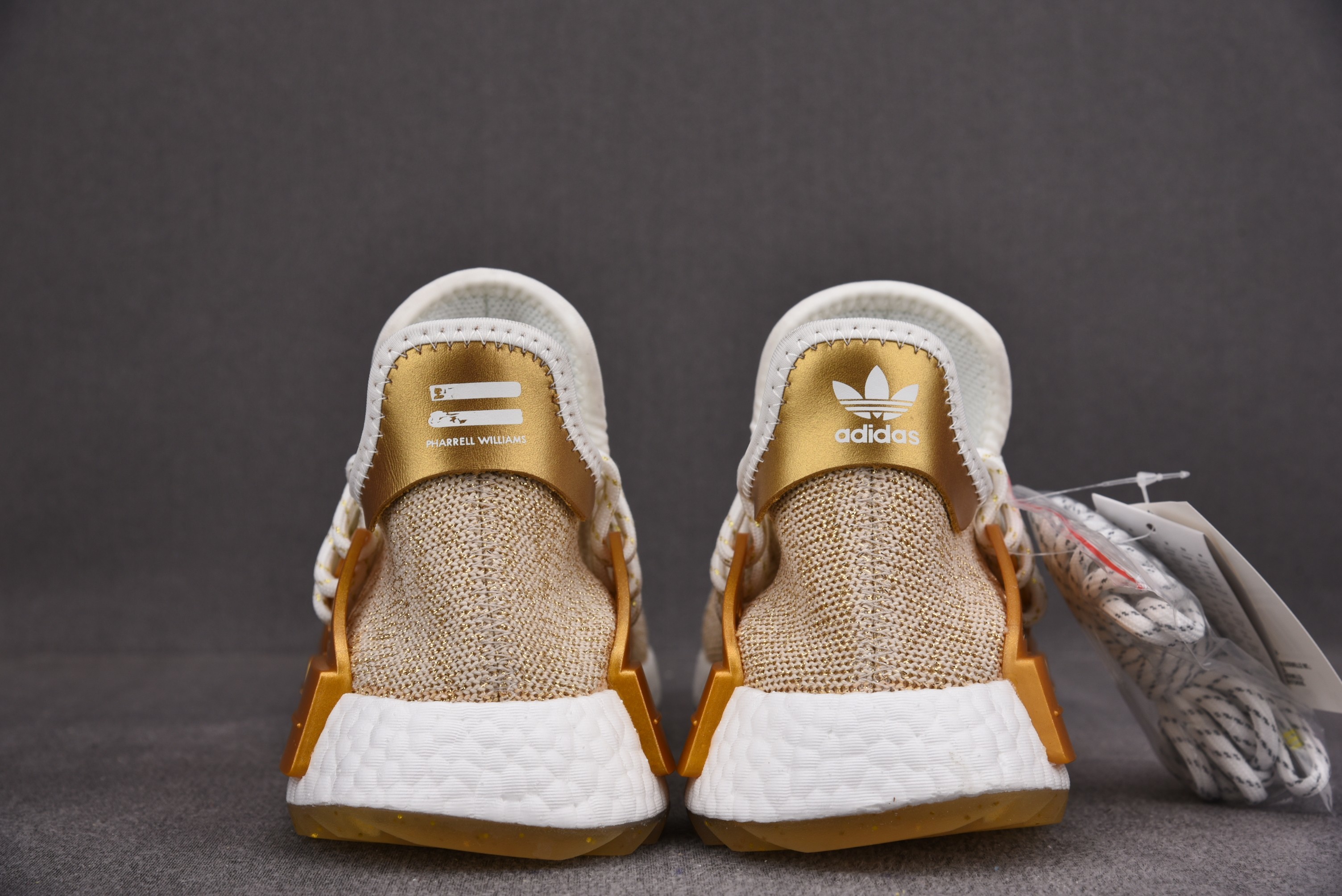 纯原 Pharrell x ad NMD Hu 菲董联名 金黄 F99762 尺寸:40 40.5 41 42 42.5 纯原 Pharrell x ad NMD Hu 菲董联名 金黄 F99762 尺寸:40 40.5 41 42 42.5