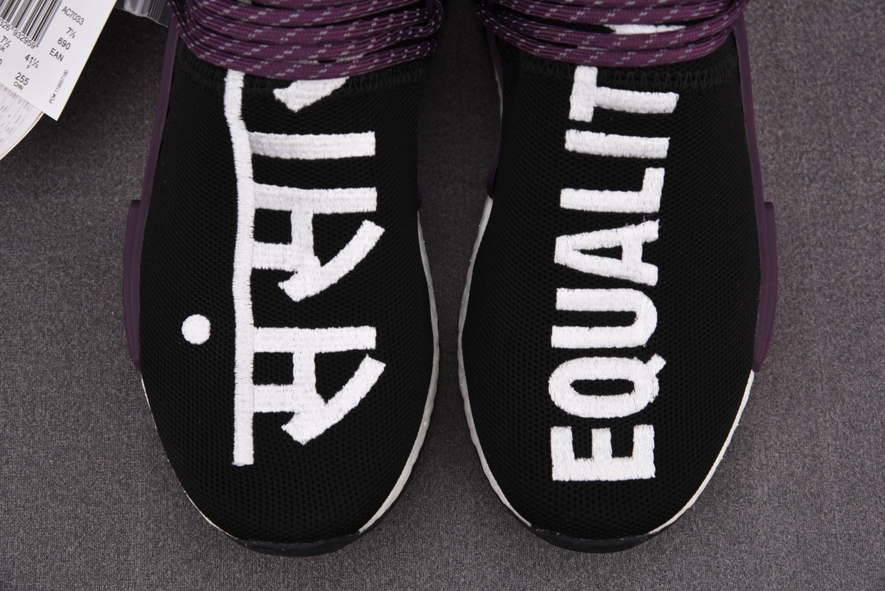 纯原 Pharrell x ad NMD Hu 黑 酒红 AC7033 尺寸：40 40.5 41 42 42.5 43