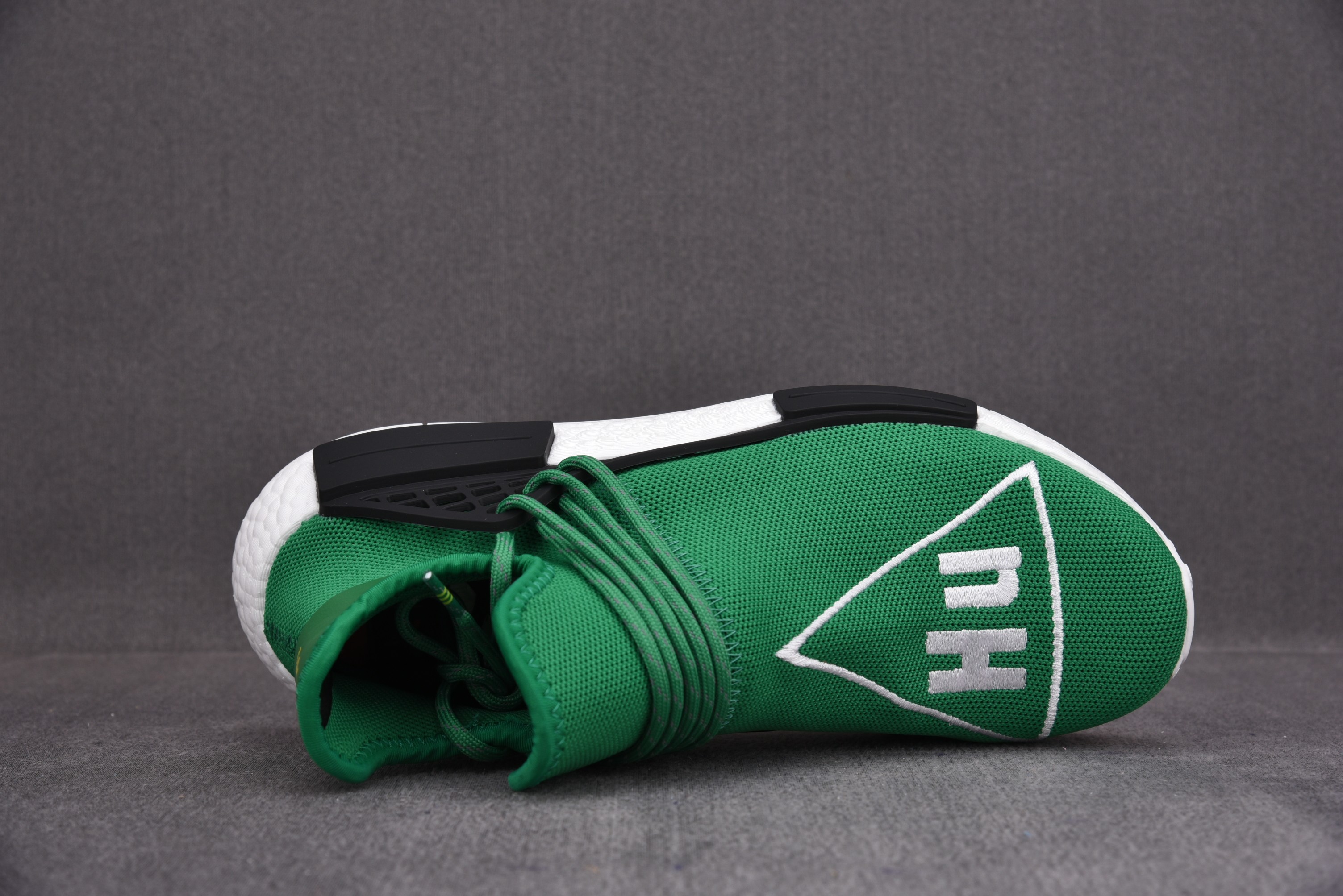 纯原 Pharrell x adidas NMD Human Race 菲董联名 绿 白绿 BB0620 尺寸:40 4 纯原 Pharrell x adidas NMD Human Race 菲董联名 绿 白绿 BB0620 尺寸:40 4