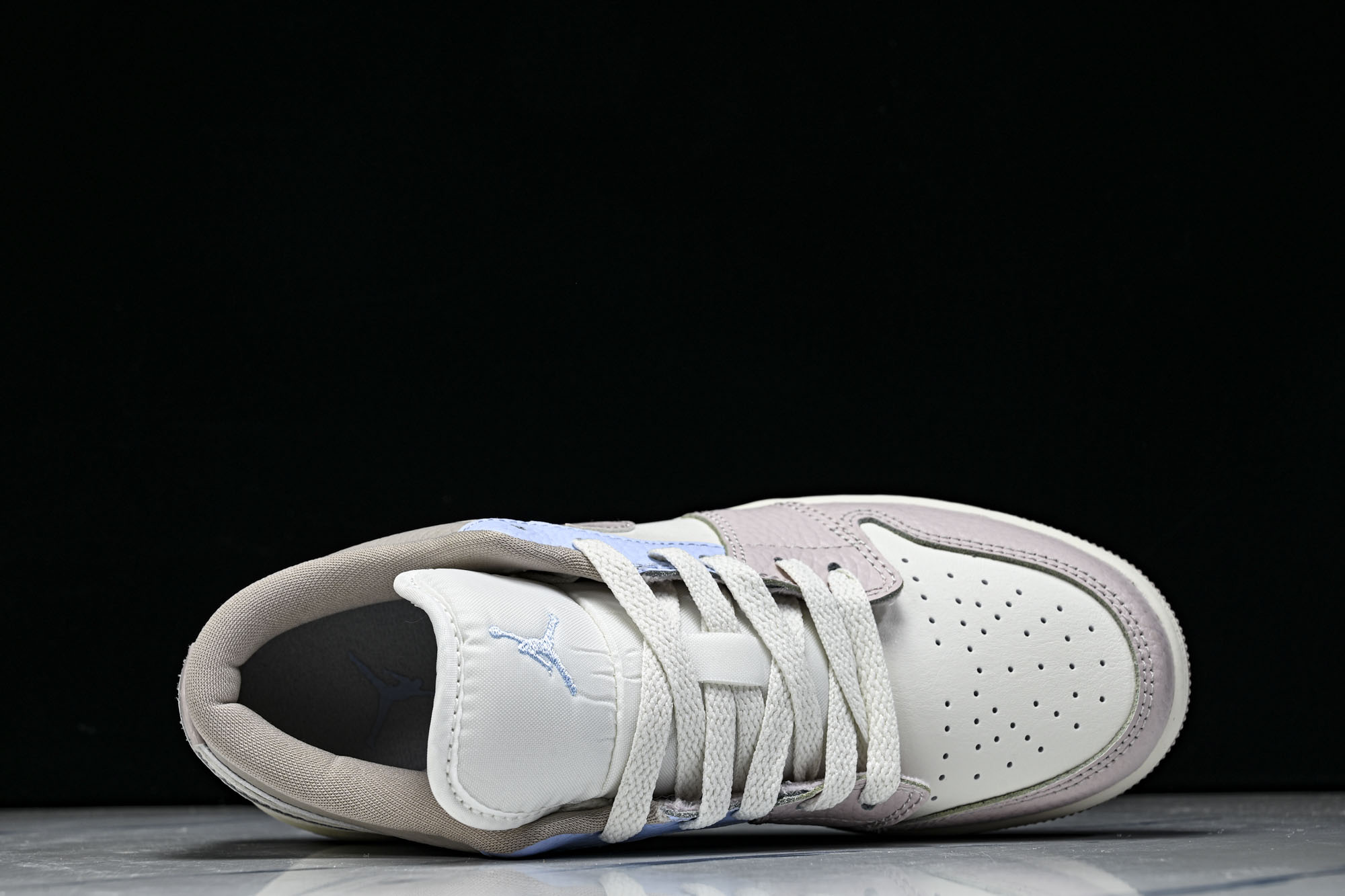 Air Jordan 1 Low AJ1 乔1白粉蓝 低帮复古文化篮球鞋 IV3219-161 尺码 35.5 36 3 Air Jordan 1 Low AJ1 乔1白粉蓝 低帮复古文化篮球鞋 IV3219-161 尺码 35.5 36 3