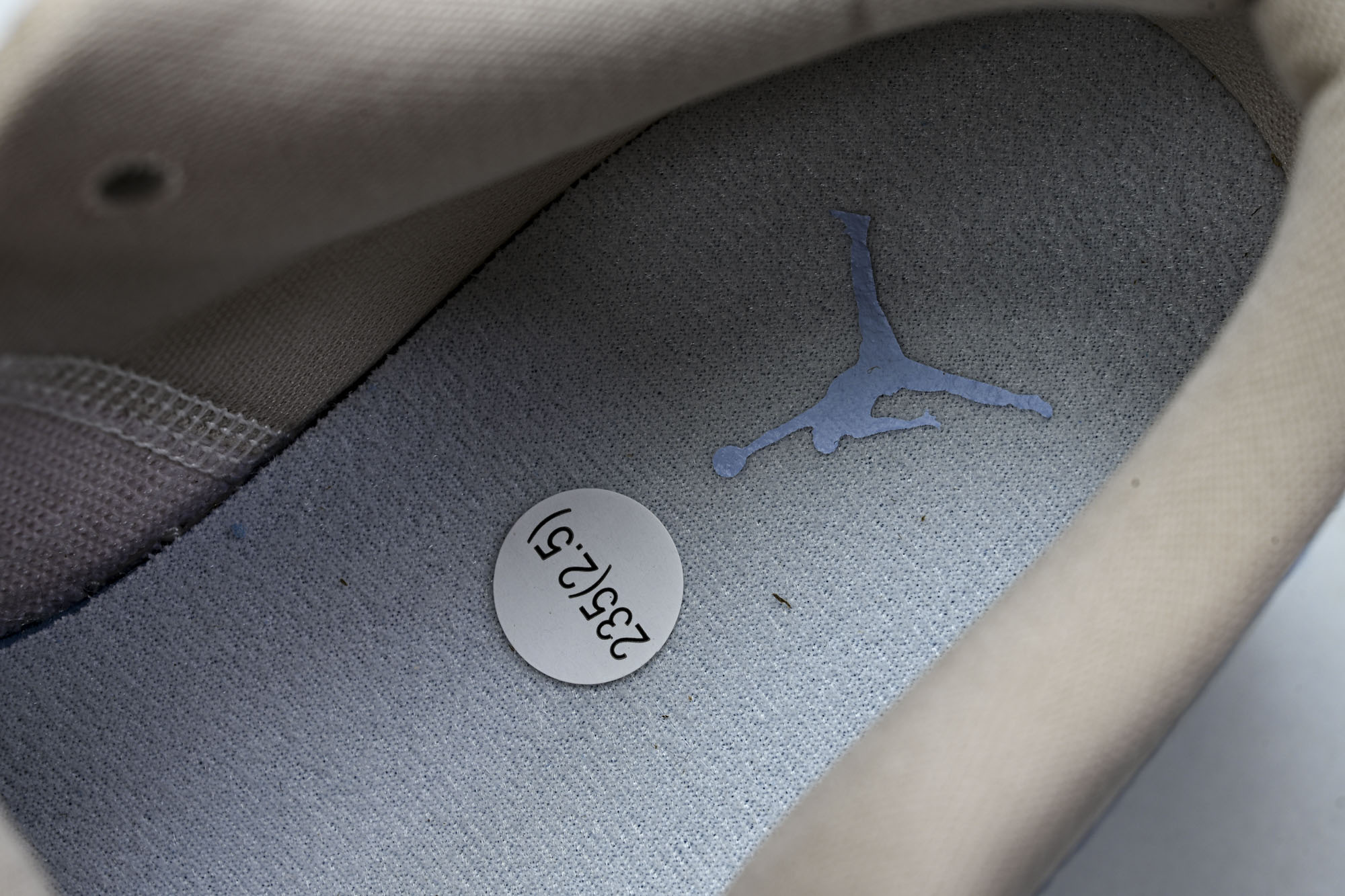Air Jordan 1 Low AJ1 乔1白粉蓝 低帮复古文化篮球鞋 IV3219-161 尺码 35.5 36 3 Air Jordan 1 Low AJ1 乔1白粉蓝 低帮复古文化篮球鞋 IV3219-161 尺码 35.5 36 3