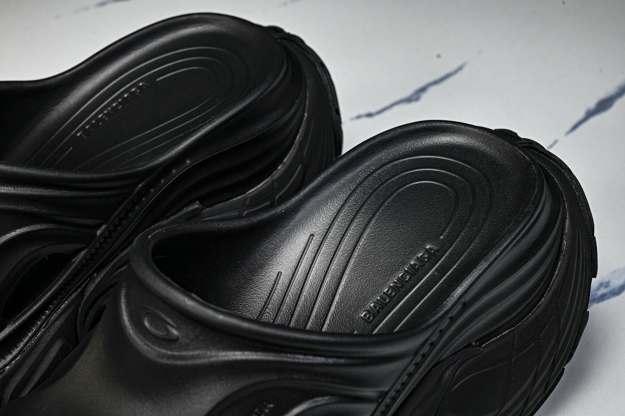 Balenciaga 6XL Slide 黑色 W6XLM 1000 35 36 37 38 39 40 41#T1 Balenciaga 6XL Slide 黑色 W6XLM 1000 35 36 37 38 39 40 41#T1