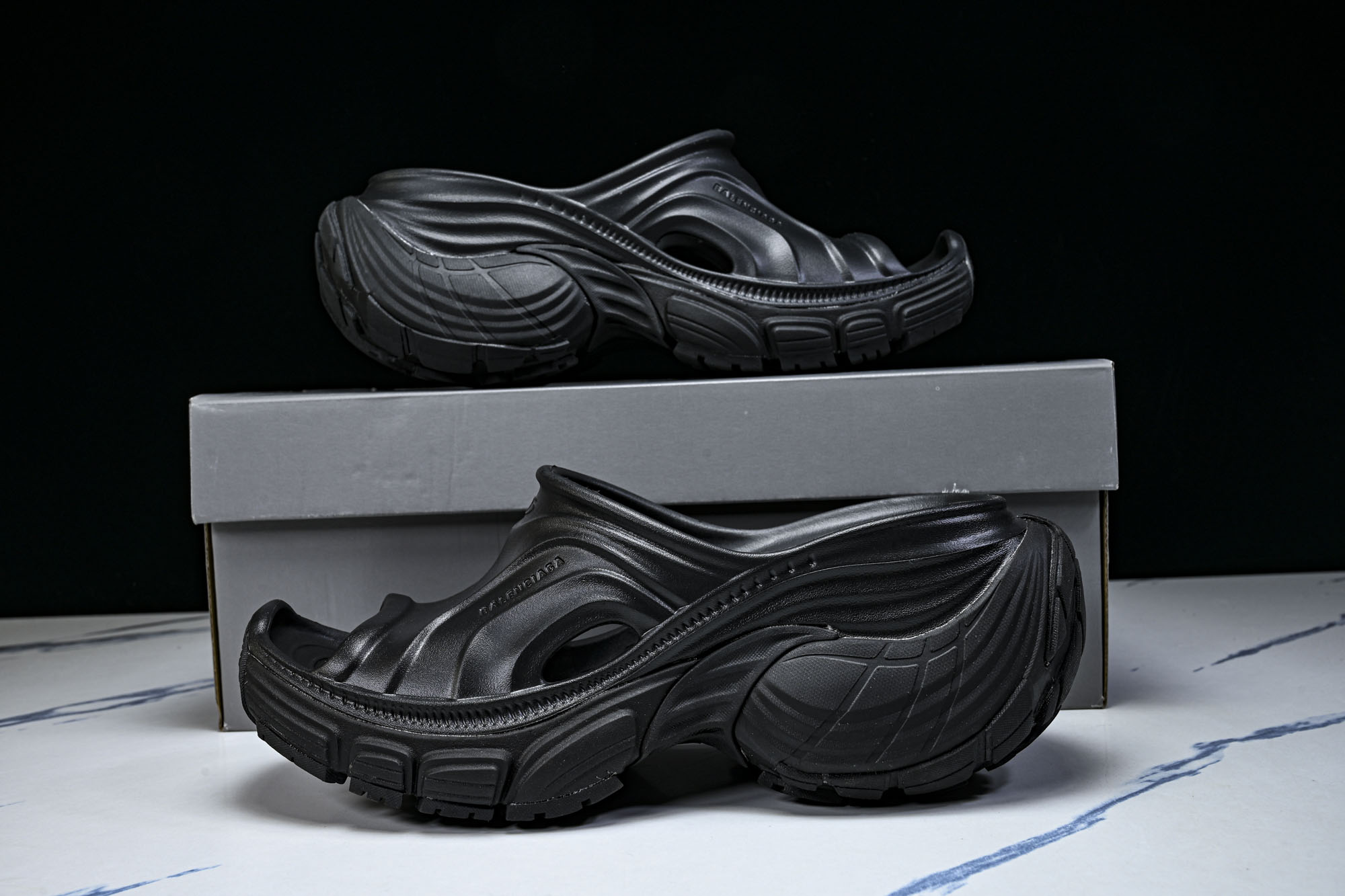 Balenciaga 6XL Slide 黑色 W6XLM 1000 35 36 37 38 39 40 41#T1 Balenciaga 6XL Slide 黑色 W6XLM 1000 35 36 37 38 39 40 41#T1